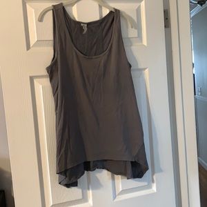 Grey tank top